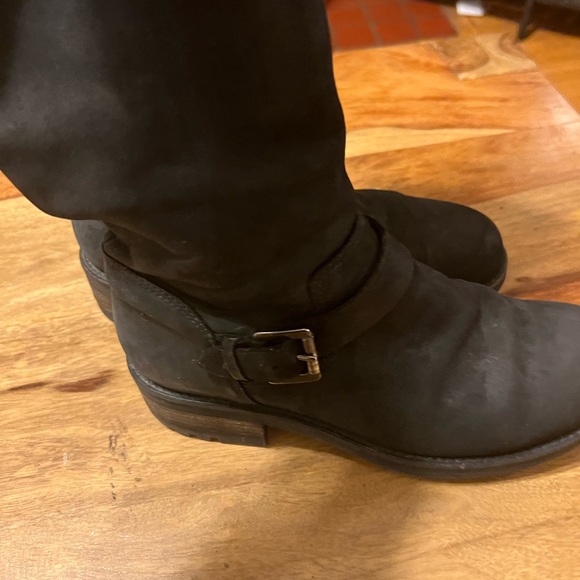 La Canadienna Italy leather isolated boots (calf and regular leather)size7 - Picture 4 of 12